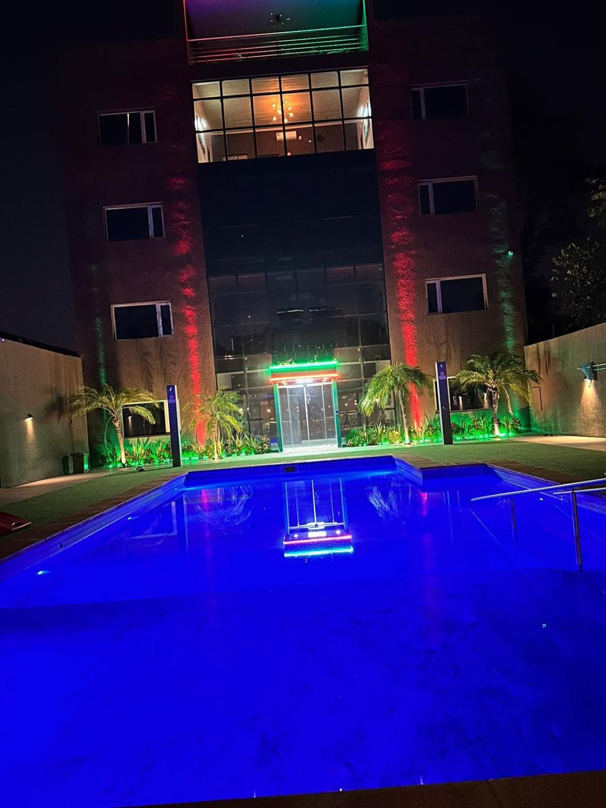 Hotel Boutique Genova Puerto Iguazú Eksteriør bilde